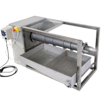 Mini-Line uncapping system
