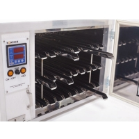Queen cell incubator 100 cells