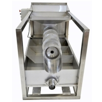 Electric honey wax press with metal spiral 200 kg/h