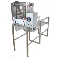 Fully automatic uncapping machine with heated swing blade...