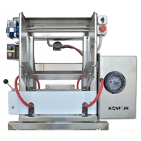Vollautomatische Entdeckelungsmaschine mit beheiztem Schwingmesser Wabenrutsche 2,0m